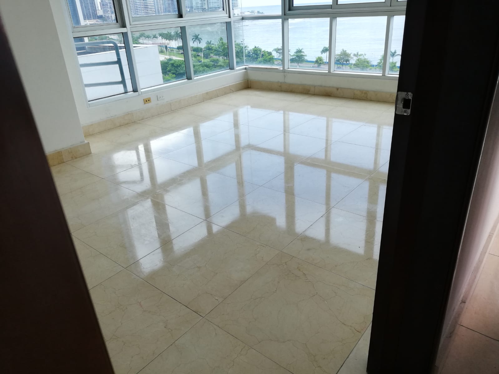 Panama-Madera-14
