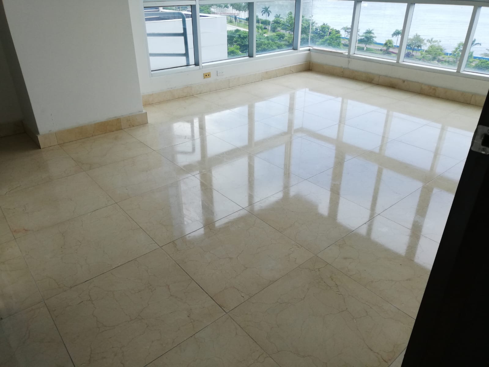 Panama-Madera-7